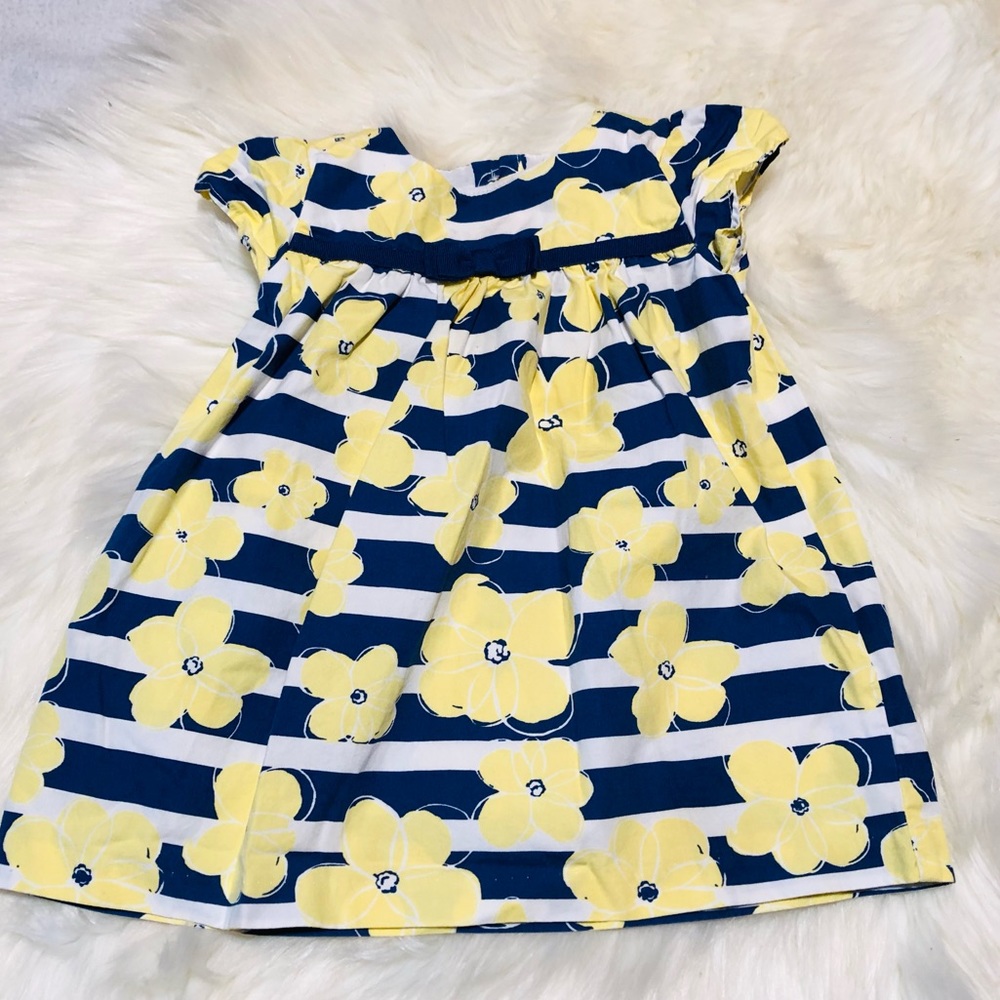 Yellow flower dress 6-12 months (10x$15)